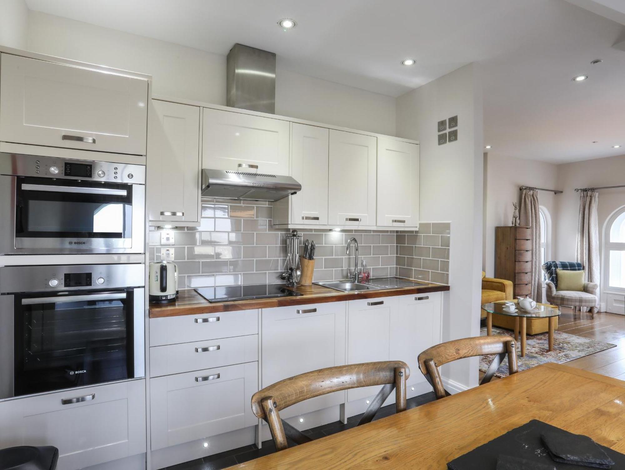 Harlech Apartments - Gwern 外观 照片